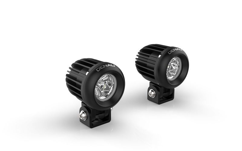 Kit de faro auxiliar LED DENALI D2 con cableado premium - Universal
