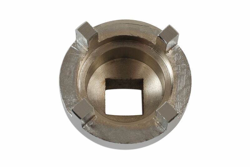 Vaso para tuerca de basculante - Suzuki