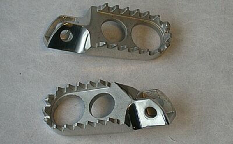 Estriberas de acero BIHR Honda Honda CR125R / 250R / 500R