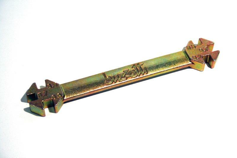 Llave de radios con 6 ranuras. 5,65/5,75/6/6,35/6,65/6,85.