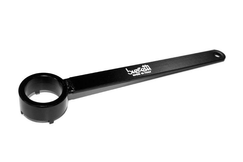 Llave universal de tuercas de dirección de scooters.