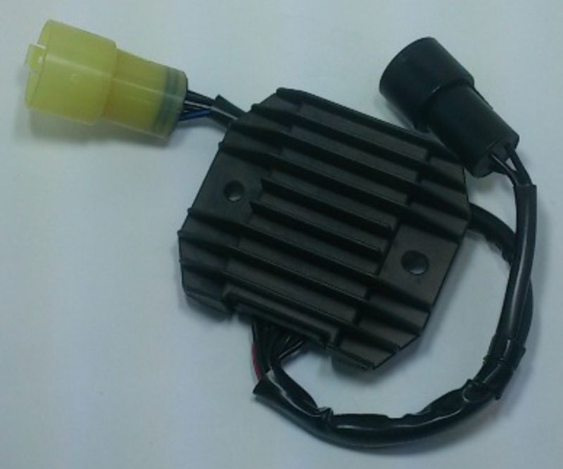 Regulador TOURMAX Kawasaki ZZR600/ZX6R