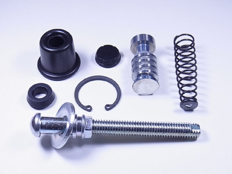 Kit reparación bomba de freno TOURMAX Yamaha FZR400R/600R