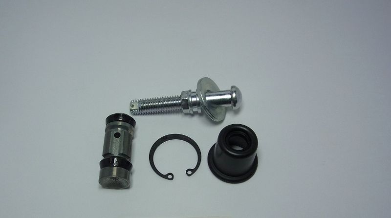 Kit reparación bomba de freno trasero TOURMAX Yamaha XT1200Z Super Tenere