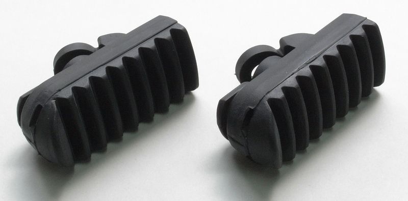 Goma Reposa pie XL600V TRANSALP 92-99 NX650 92-04, XRV750 92-00 STR-M03