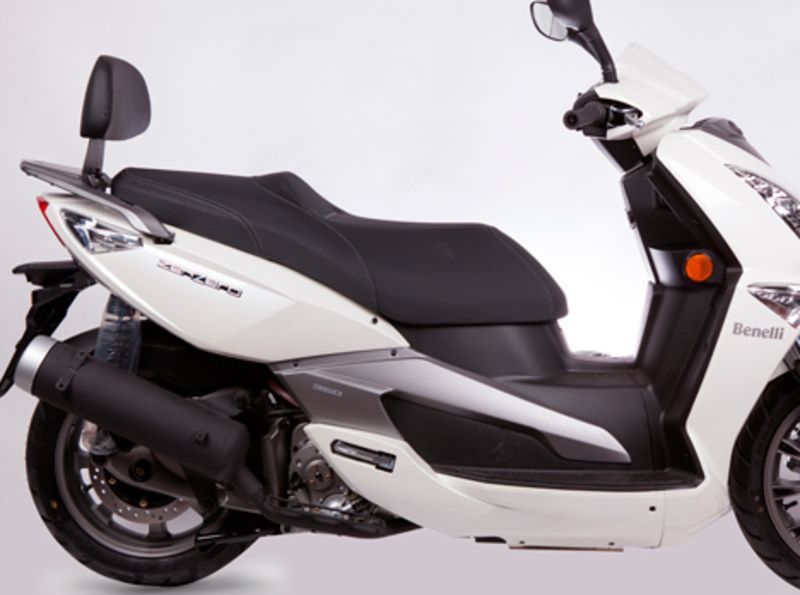 Kit de montaje de Respaldo Benelli Zencero 125/350 12-