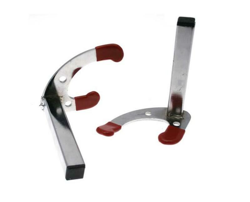 SOPORTES EN FORMA DE V PARA SOPORTE UNIVERSAL.