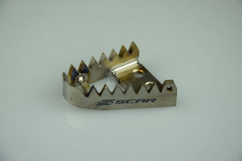 Puntera pedal de freno titanio SCAR