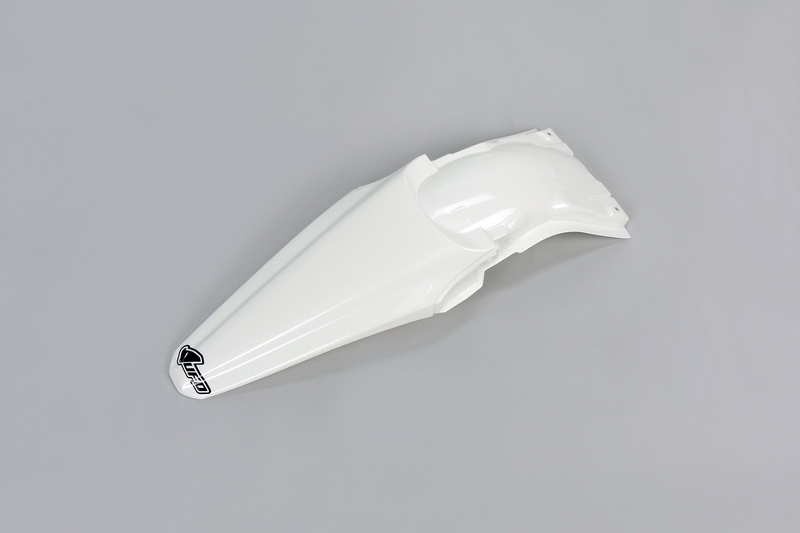 Guardabarros trasero UFO Kawasaki blanco KA04721-047