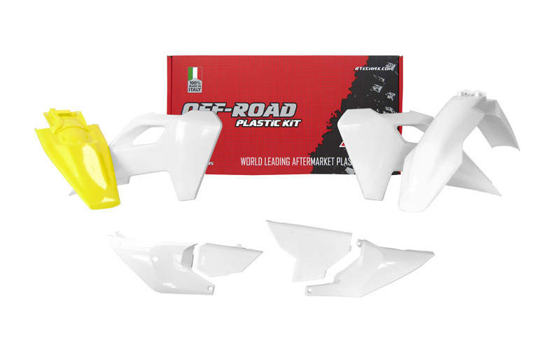 Kit de plástica RACETECH (6 pcs) - Color OEM