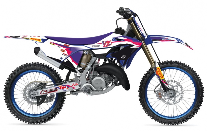 Kit de adhesivos + funda de asiento BLACKBIRD Replica Team Yamaha Factory 23, 50th Anniversary