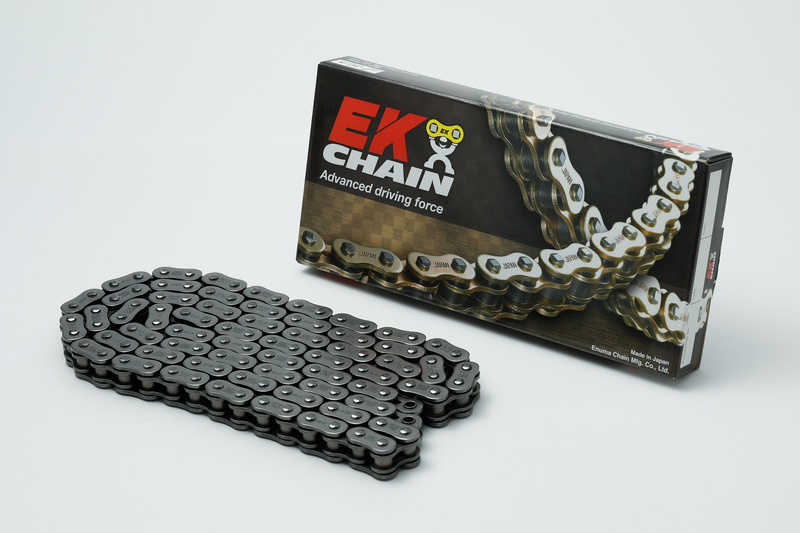 Cadena de transmisión EK CHAIN 520 ZVX3 - Retenes NX-Ring - Cierre tipo remache