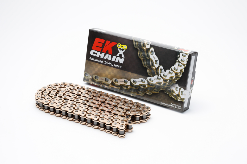 Cadena de transmisión EK CHAIN 530 MVXZ2 - Retenes QX-Ring - Cierre tipo remache