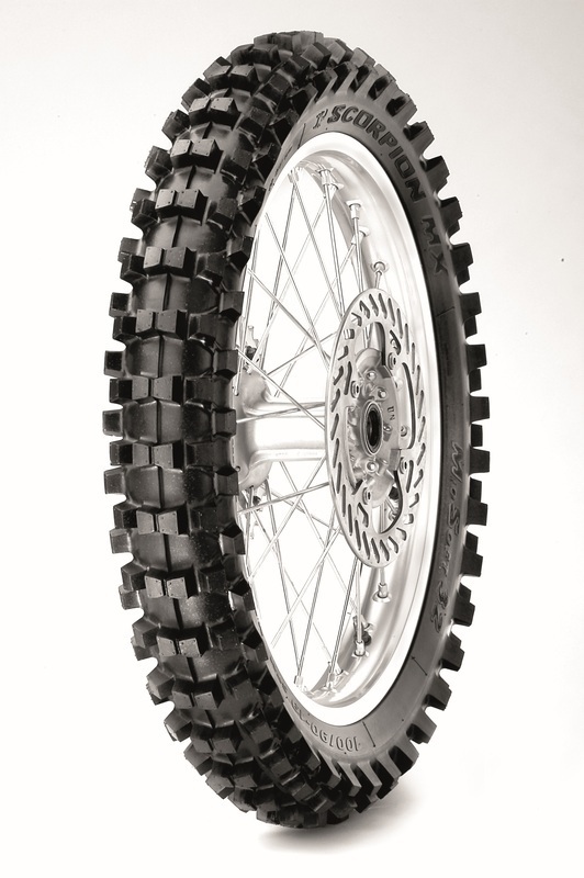 Neumático PIRELLI SCORPION MX32 MID SOFT 100/90-19 NHS 57M TT