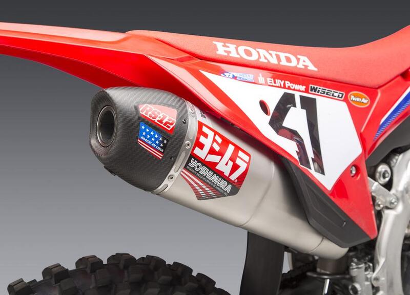 Silenciador YOSHIMURA Signature RS-12 acero inox y tapa carbono