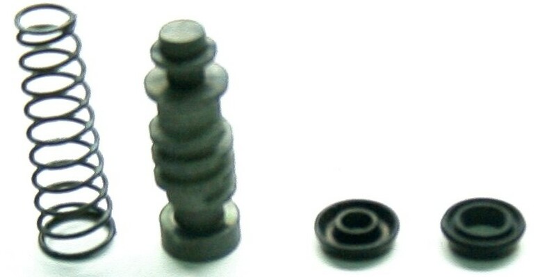 Kit reparación bomba de freno trasera TOURMAX