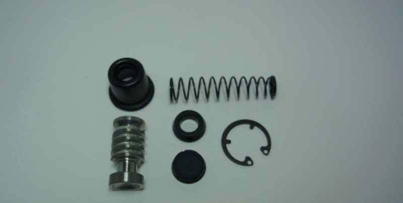 Kit reparación bomba de freno trasera TOURMAX - Kawasaki ZX10/ZZR1100