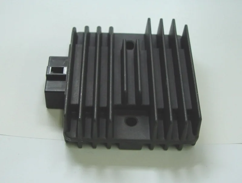 Regulador TOURMAX - XJ6-N