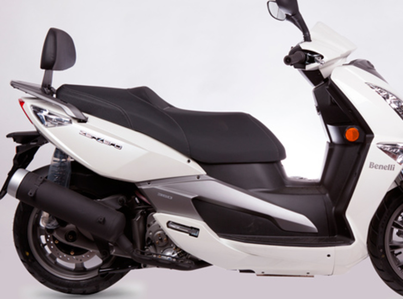 Kit de montaje de Respaldo Benelli Zencero 125/350 12-