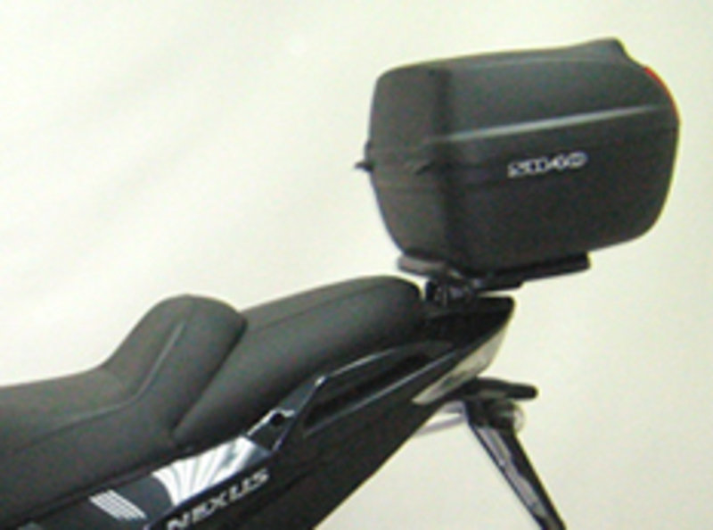 Fijaciones Top SHAD GILERA NEXUS500'06
