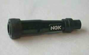 Pipa Bujía NGK SD10F