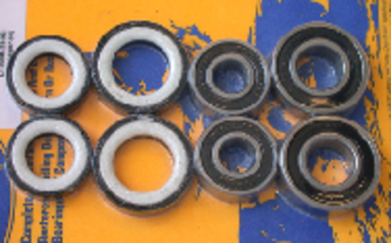 Kit de rodamientos y retenes de rueda delantera PIVOT WORKS
